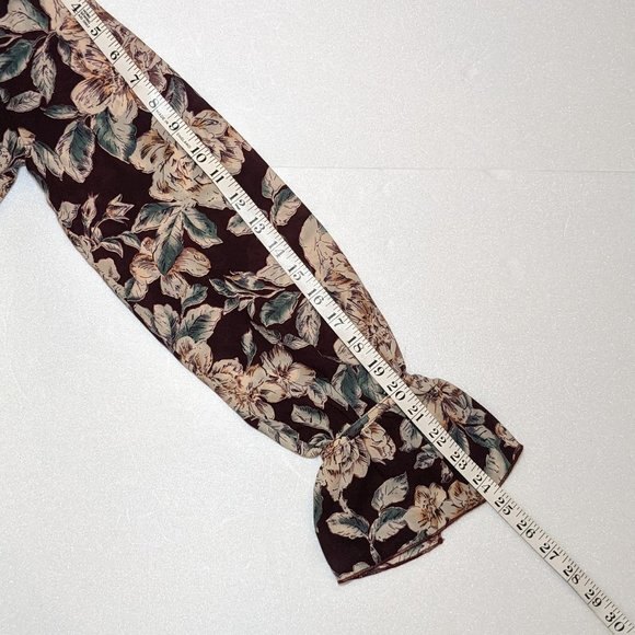 Honey Belle Floral Print Maxi Dress in Burgundy - Picture 14 of 15